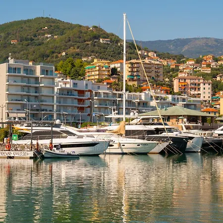 Apartment Terrace - Beaches 500m - Hiperwifi - Smart Tv *