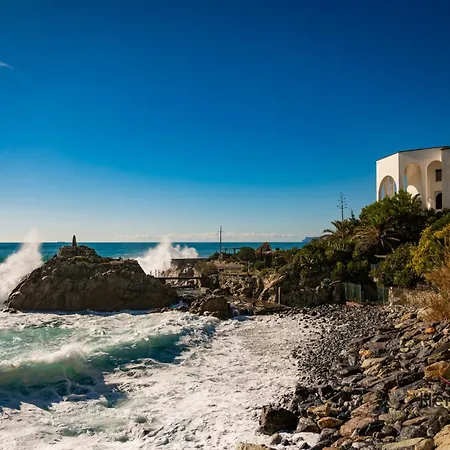 Terrace - Beaches 500m - Hiperwifi - Smart Tv Varazze